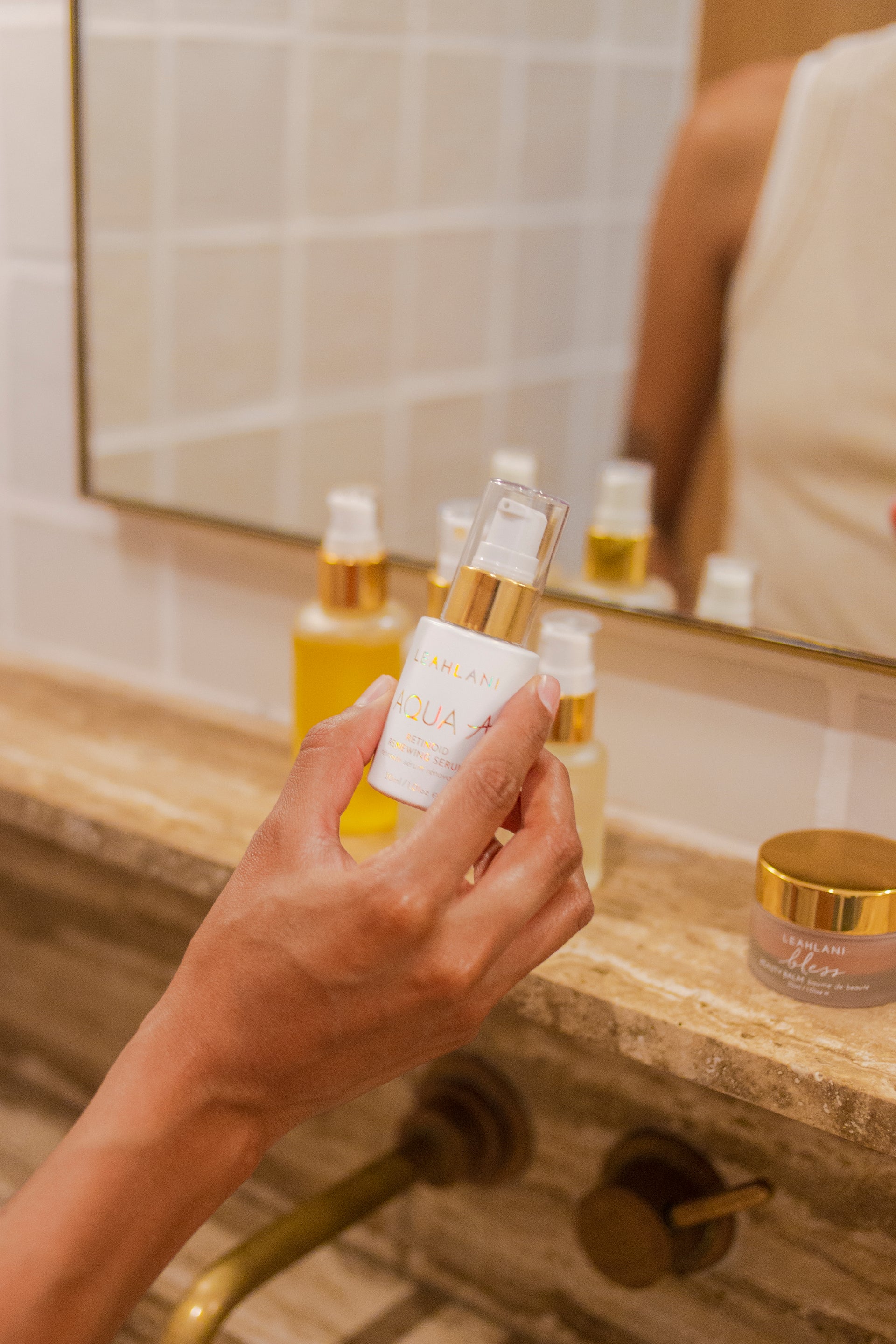 Aqua A Retinoid Renewing Serum
