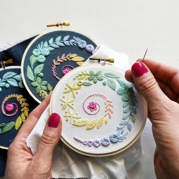 Spiral Sampler Beginner Embroidery Kit | Beginner